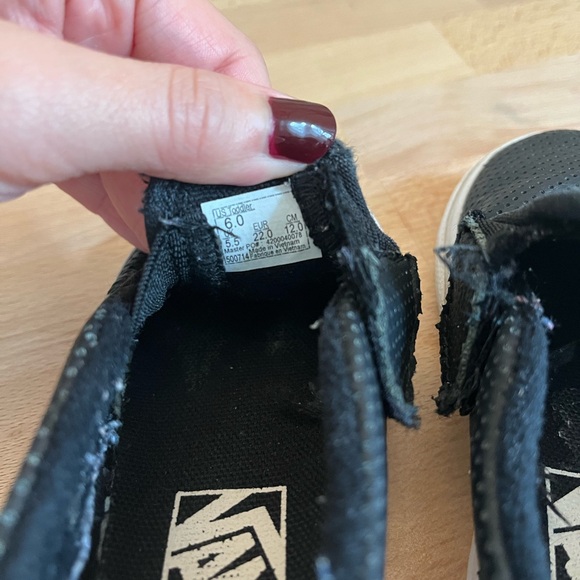 Vans toddler size 6 slide on shoes - Picture 2 of 5